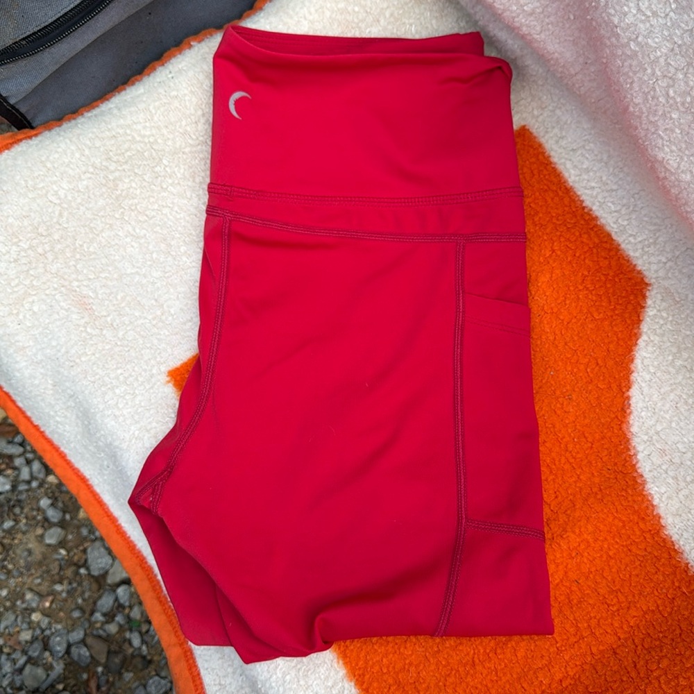 Zyia red leggings